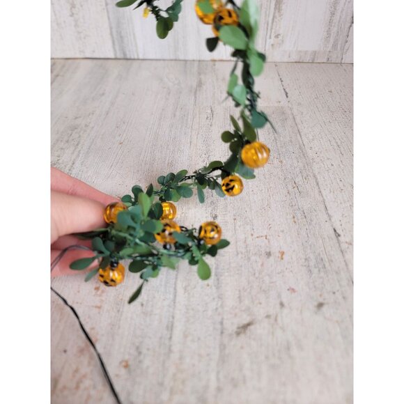 Lemax garland pumpkin string mini village accessory Halloween - Picture 5 of 6